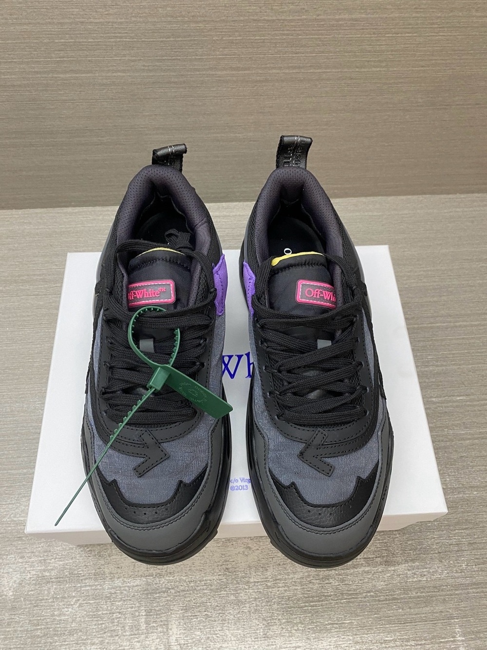 Off-White ODSY-1000 Black/Fuchsia Sneakers EU 46 US 12 New